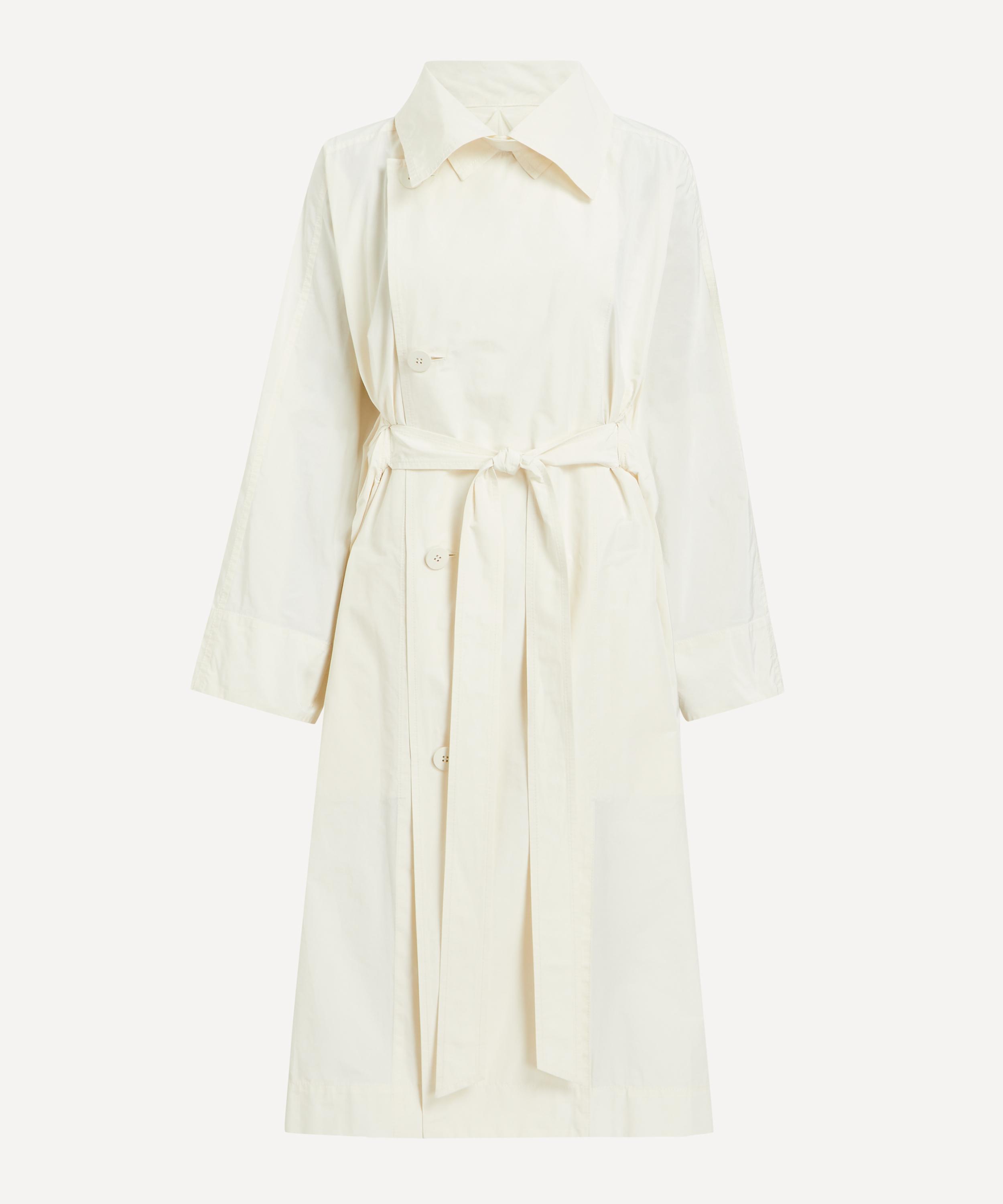 Issey Miyake Women's Crumpled U Coat In White