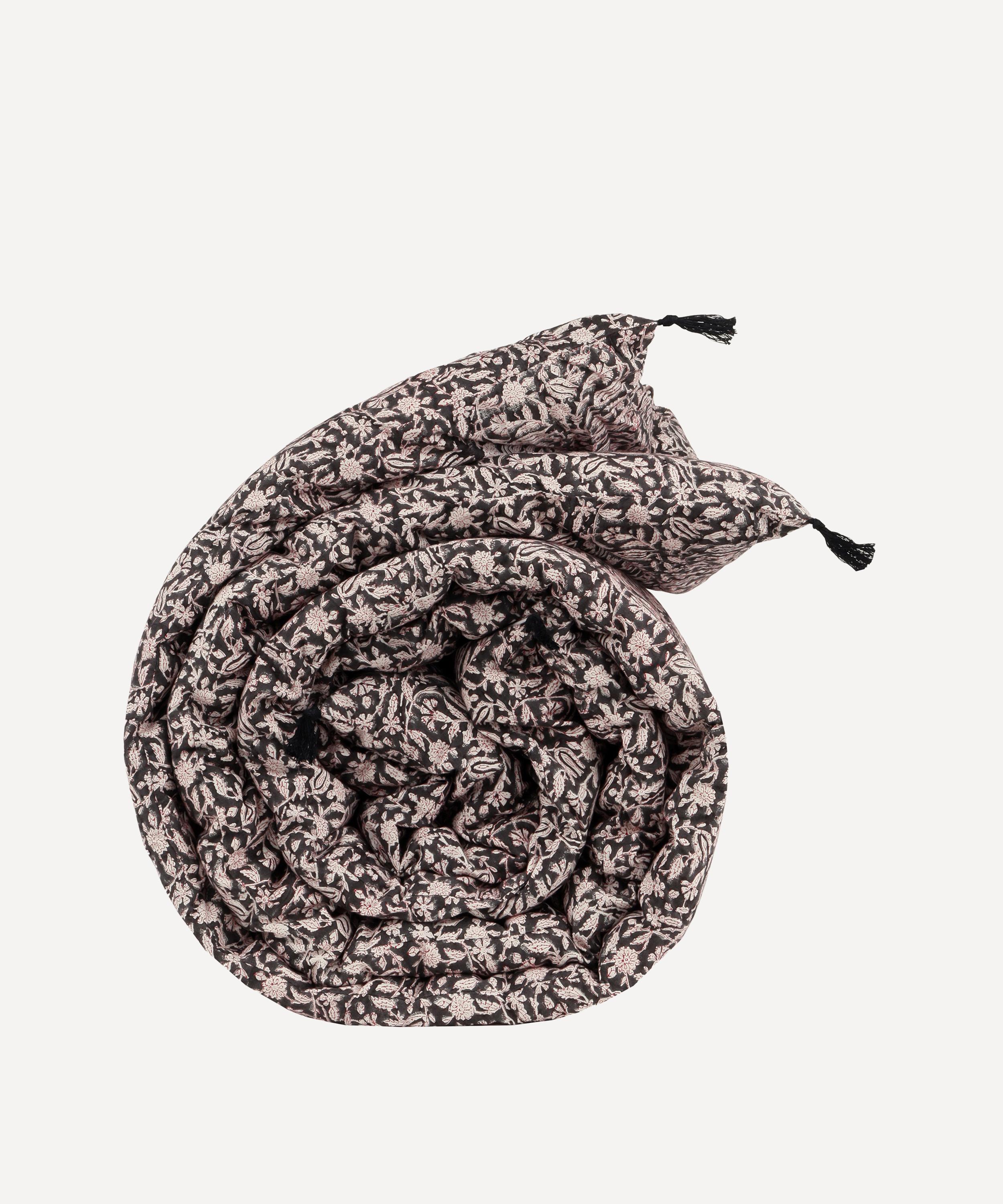 Shop Caravane Tulipan Quilt