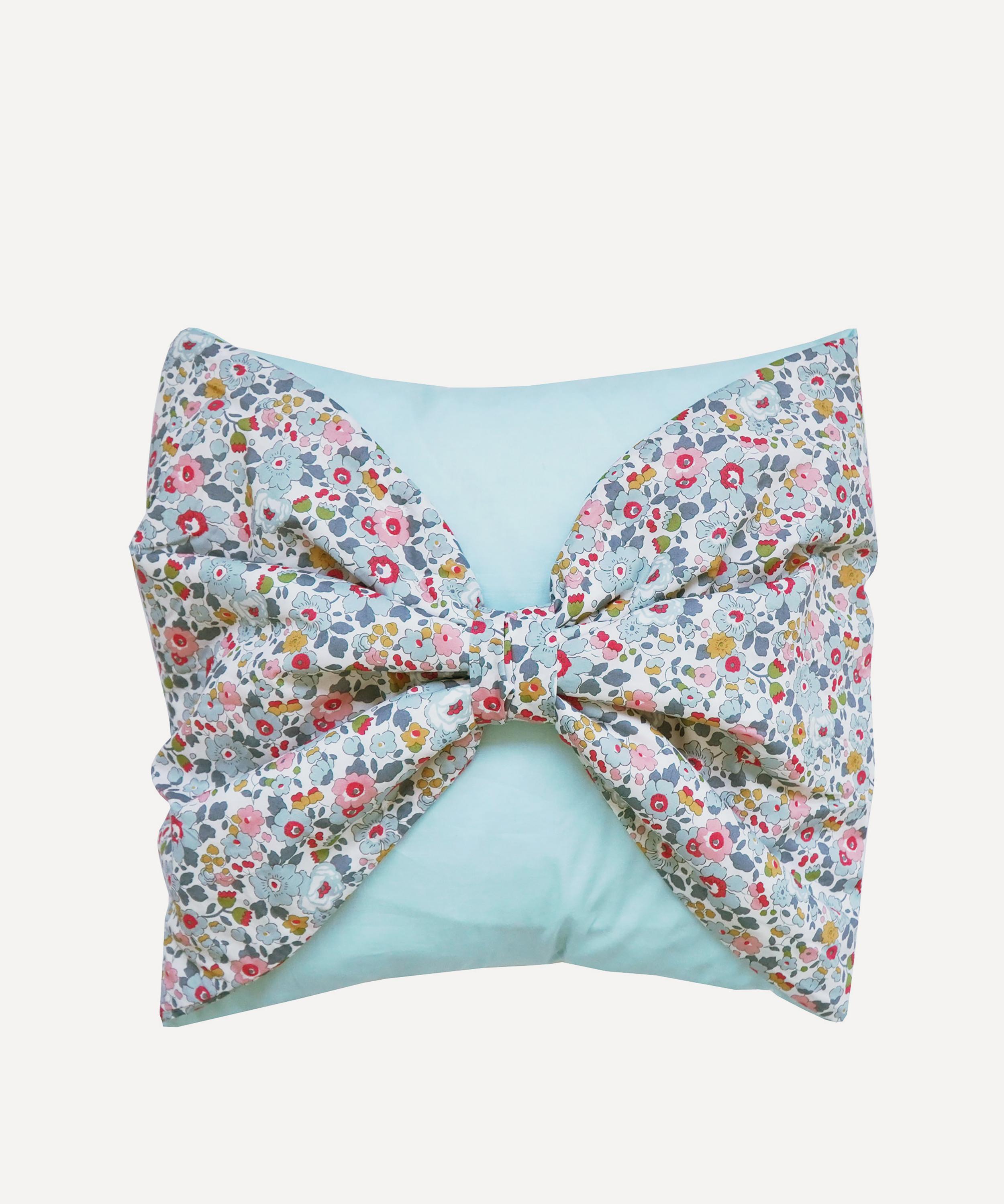 COCO & WOLF COCO & WOLF BETSY BOW CUSHION 