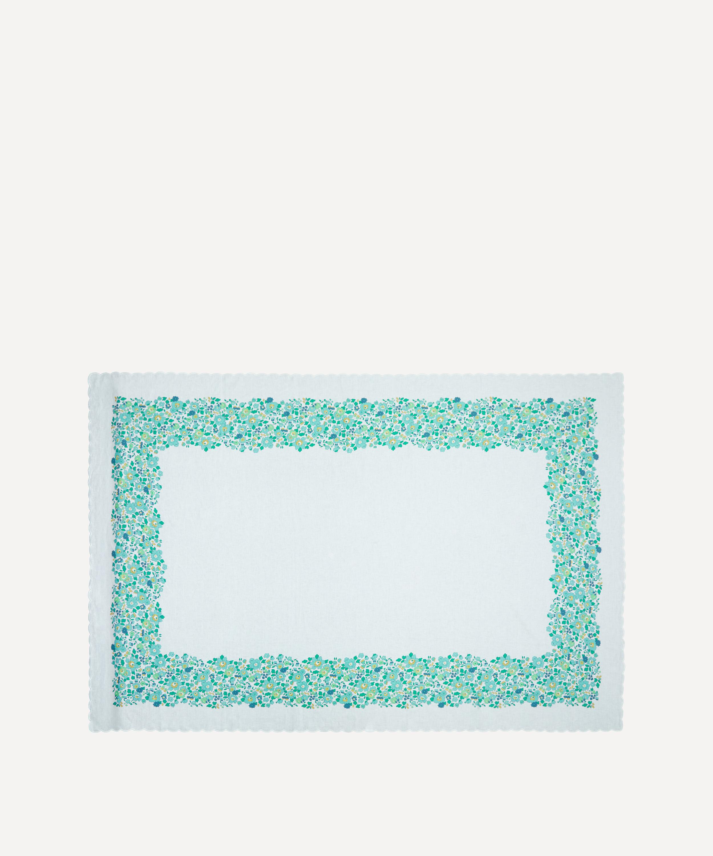 Liberty Betsy Scalloped Hem 165cm X 250cm Tablecloth In Green