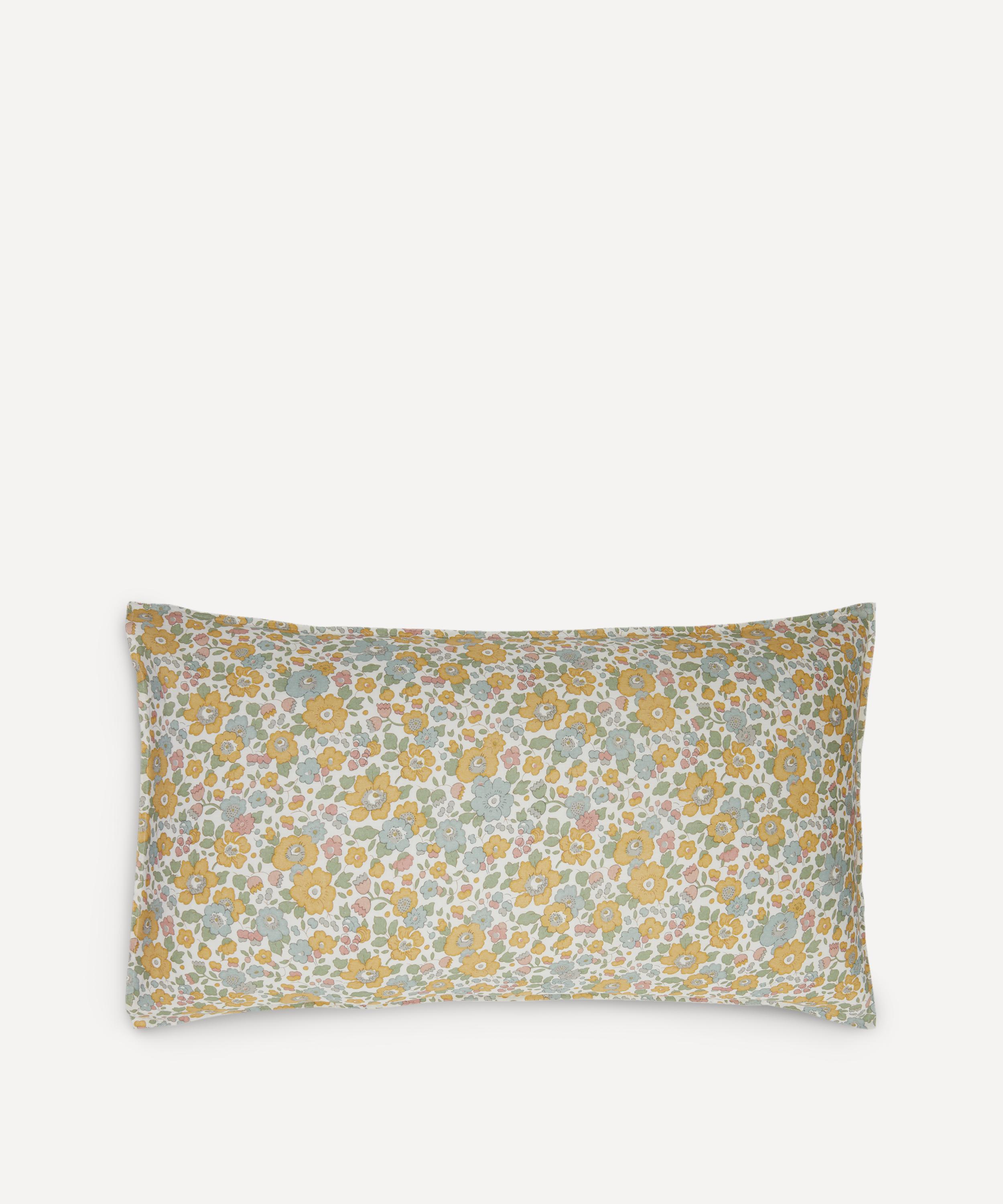 Liberty Betsy Linen Standard Pillowcase In Yellow
