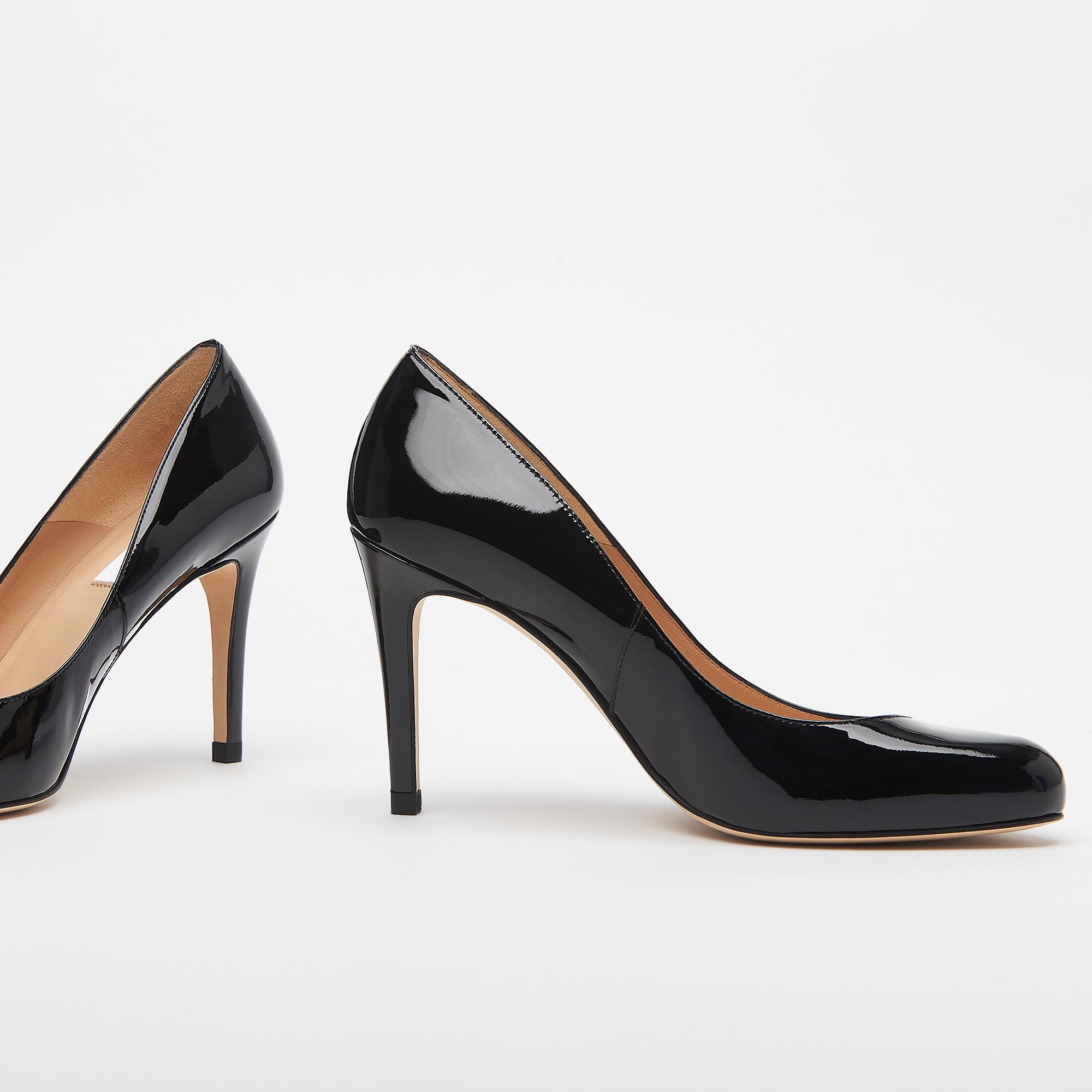 black patent court shoes