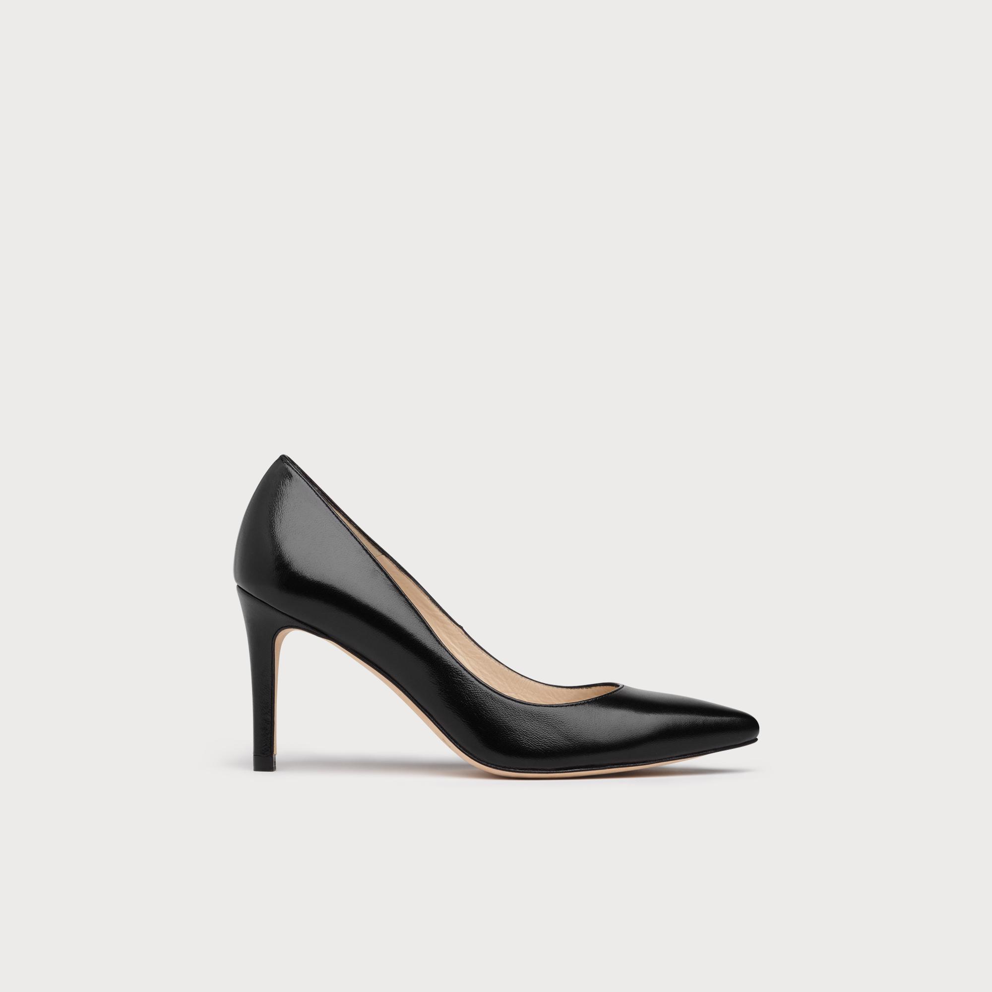 Floret Black Leather Pointed Toe Courts 