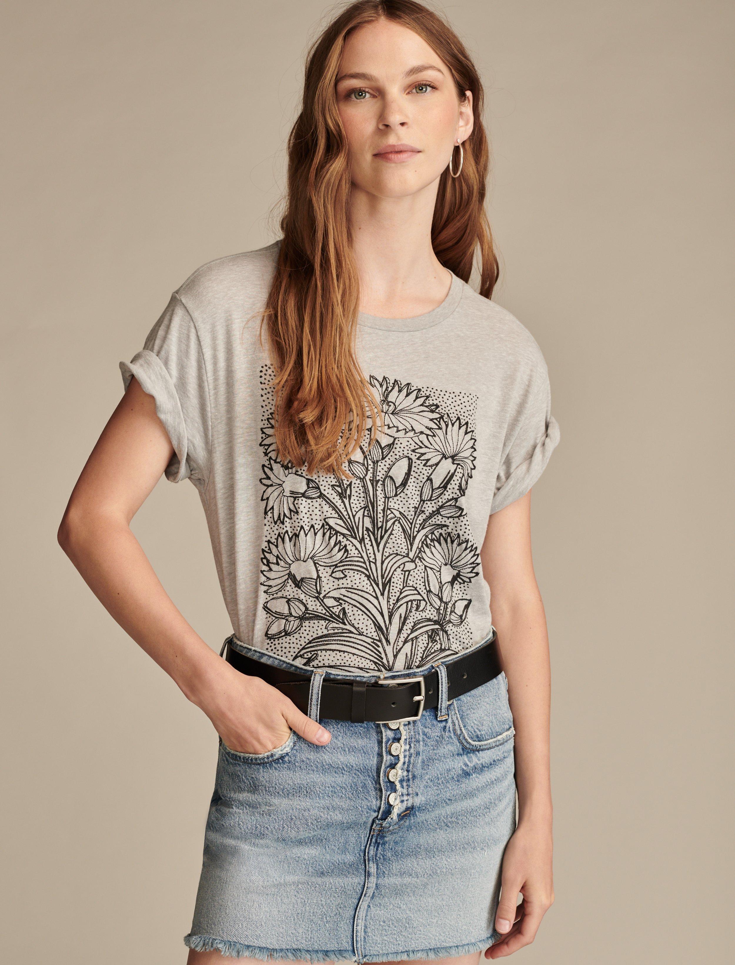 FLORAL EMBROIDERY BOYFRIEND TEE