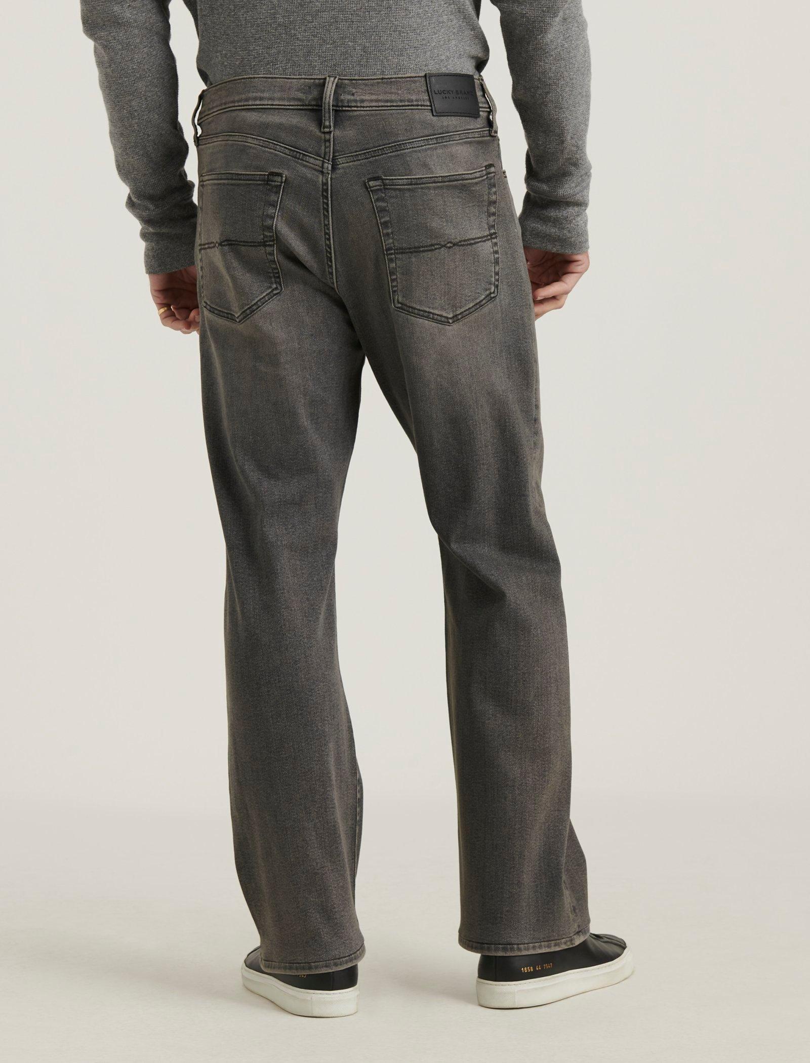 Lucky Brand Mens Big & Tall 181 Relaxed Straight Leg Jean : :  Clothing, Shoes & Accessories