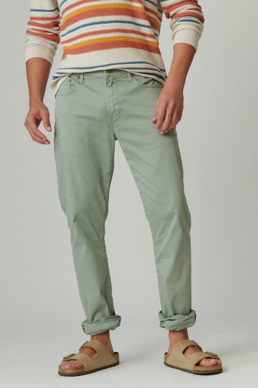 Lucky Brand 410 Athletic Slim Jeans in Green for Men