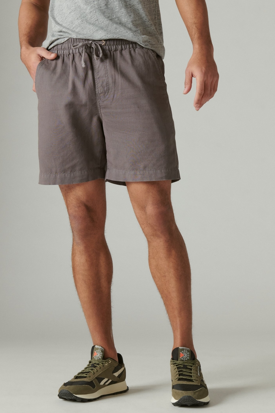 Lucky Brand Men's 7 Pull Up Linen Short, Aluminum - Import It All