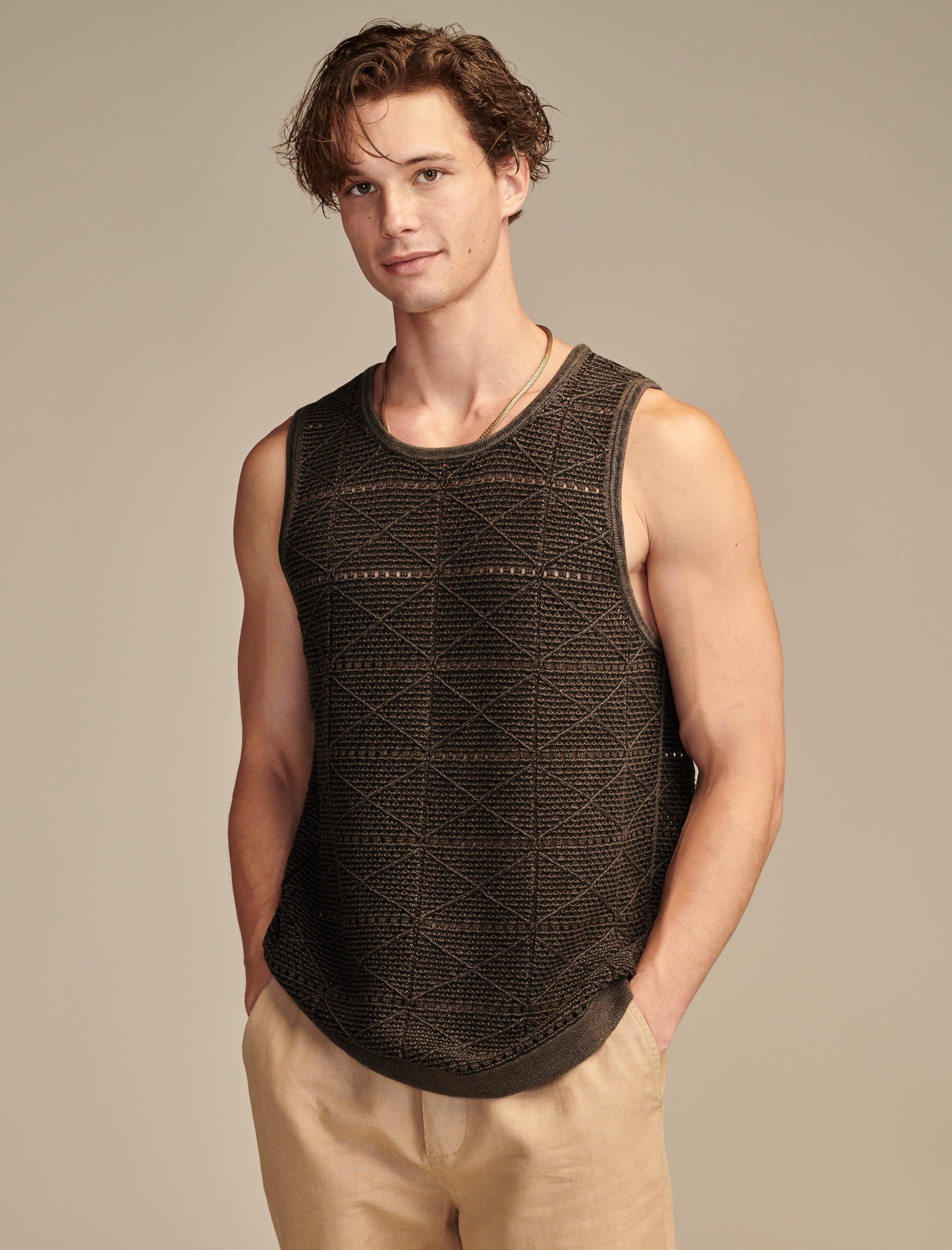 SWEATER SLEEVELESS TANK