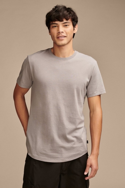 Lucky Brand Mens Short Sleeve Crew Neck Coyote Rider Tee Shirt : :  Clothing, Shoes & Accessories