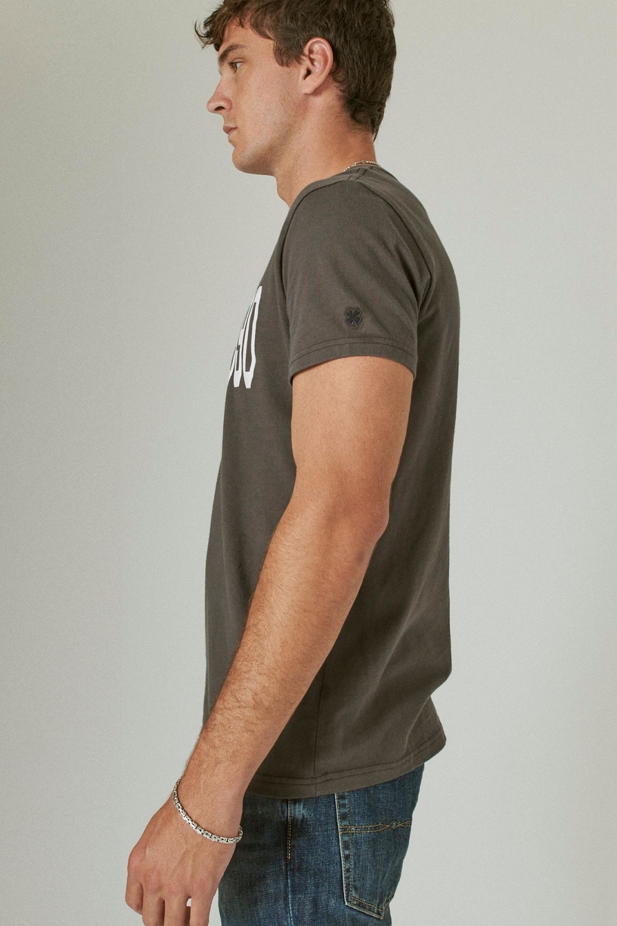 LUCKY STRETCH TEE, image 3