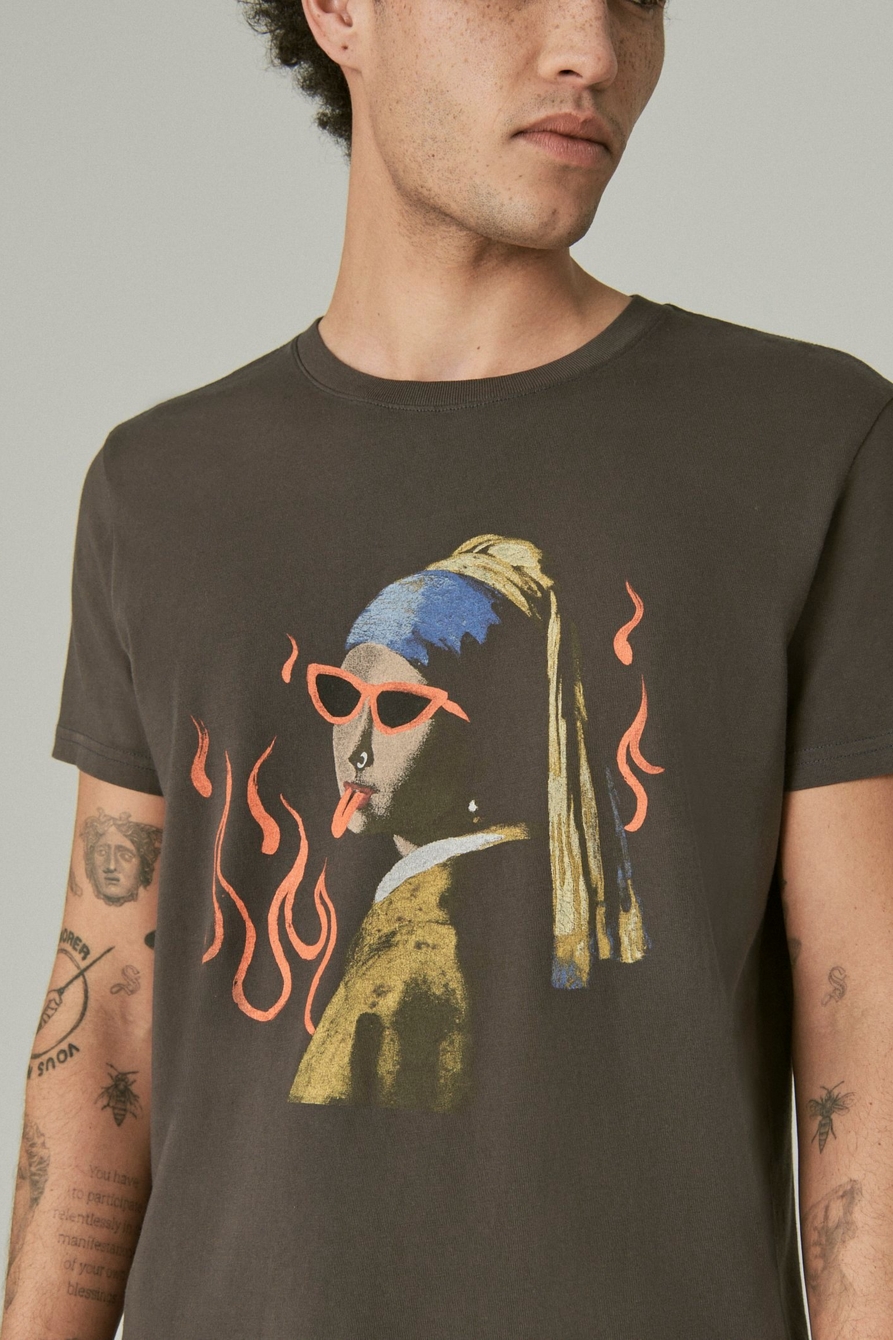 PEARL EARRING GRAPHIC TEE, image 5