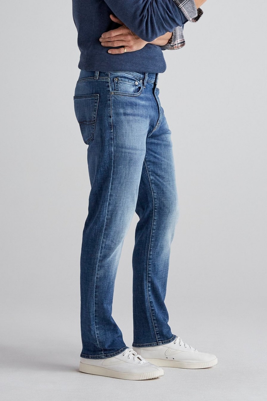 Lucky Brand 410 Athletic Slim Jeans