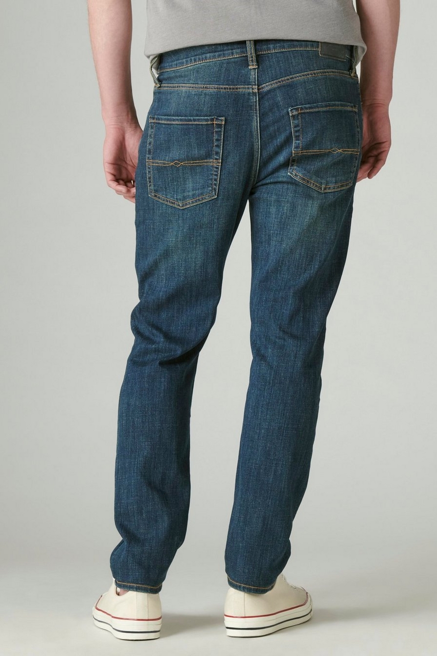 LUCKY 411 ATHLETIC TAPER COOLMAX STRETCH JEAN