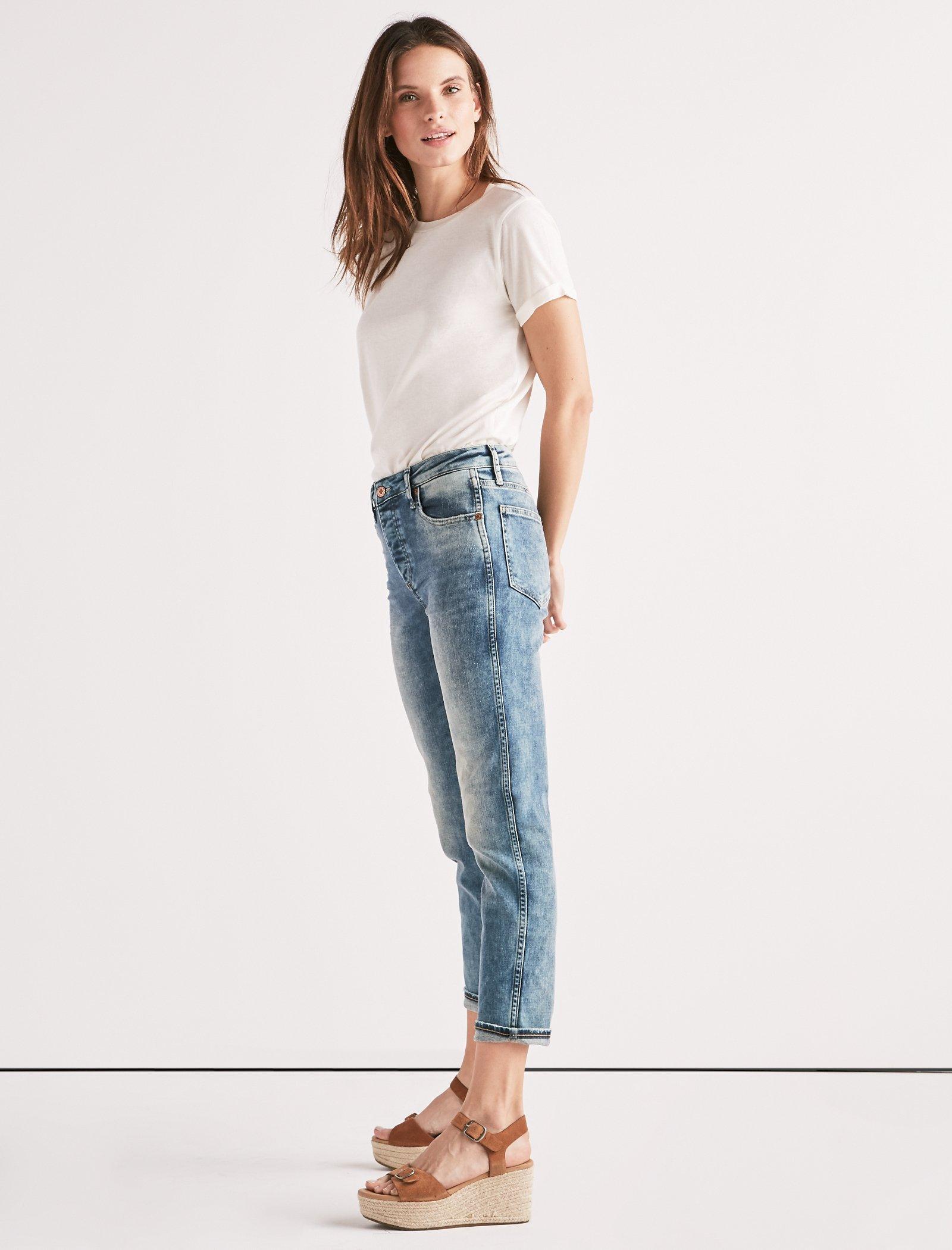 HIGH RISE TOMBOY JEAN IN ISLA VISTA | Lucky Brand