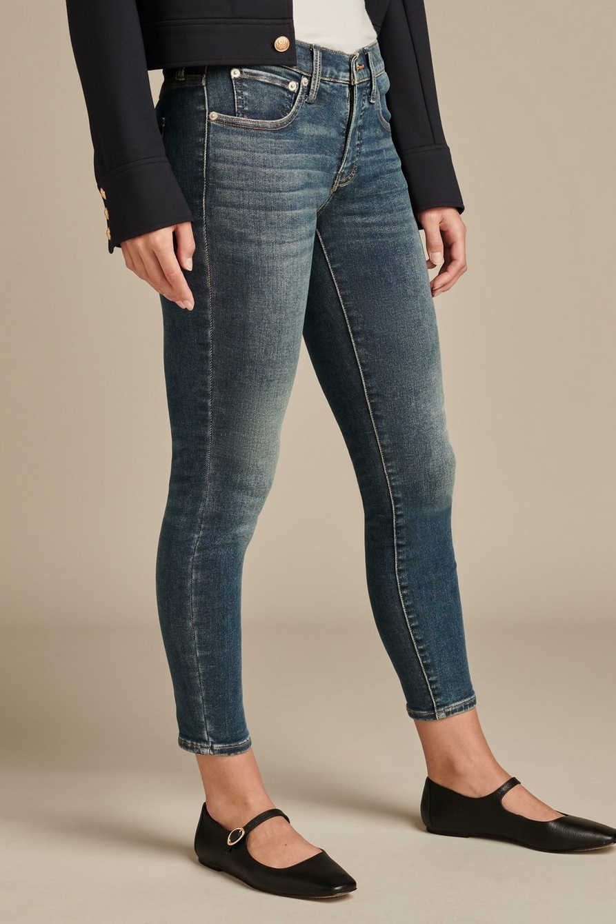 LUCKY BRAND Ava Mid Rise Skinny Jeans in Via Alcalde 