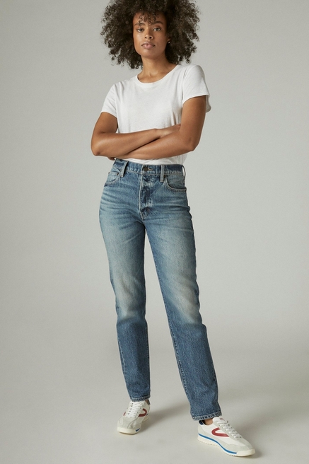 Mom Jeans: High Waisted & Ripped Mom Jeans