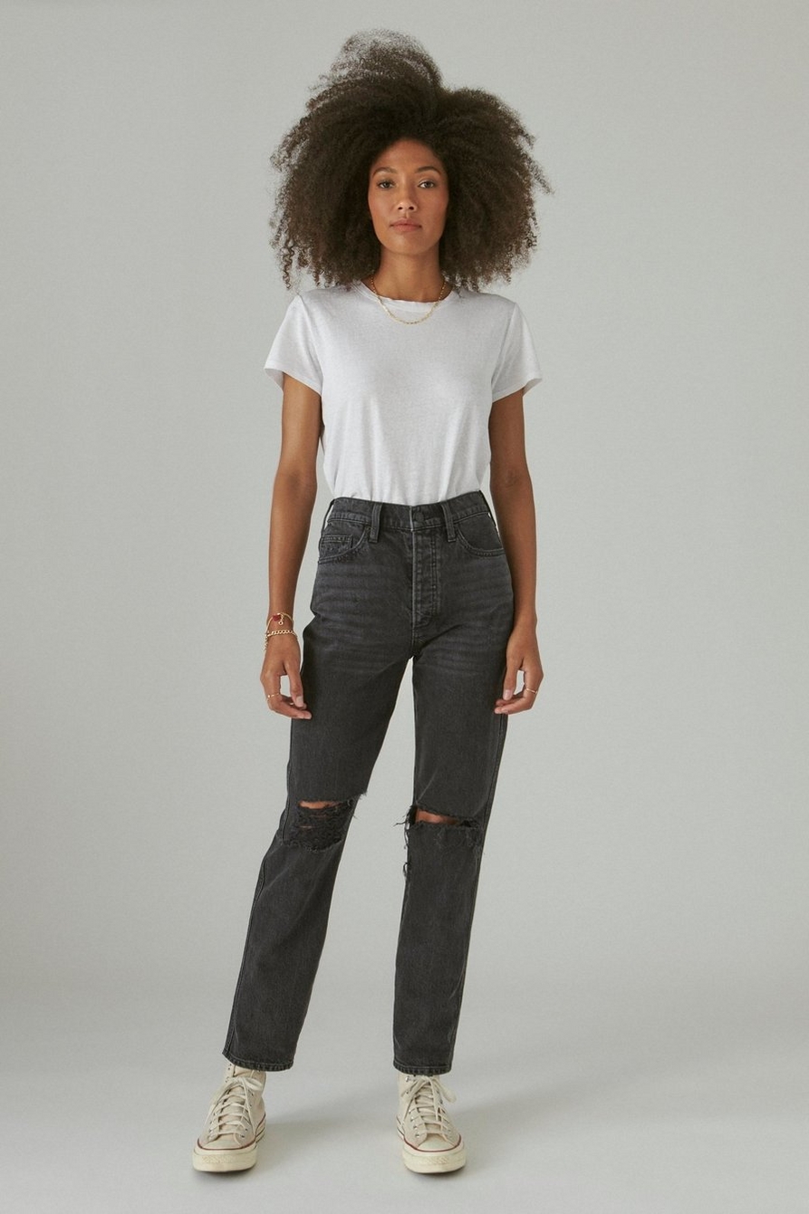 Mom Jeans: High Waisted & Ripped Mom Jeans