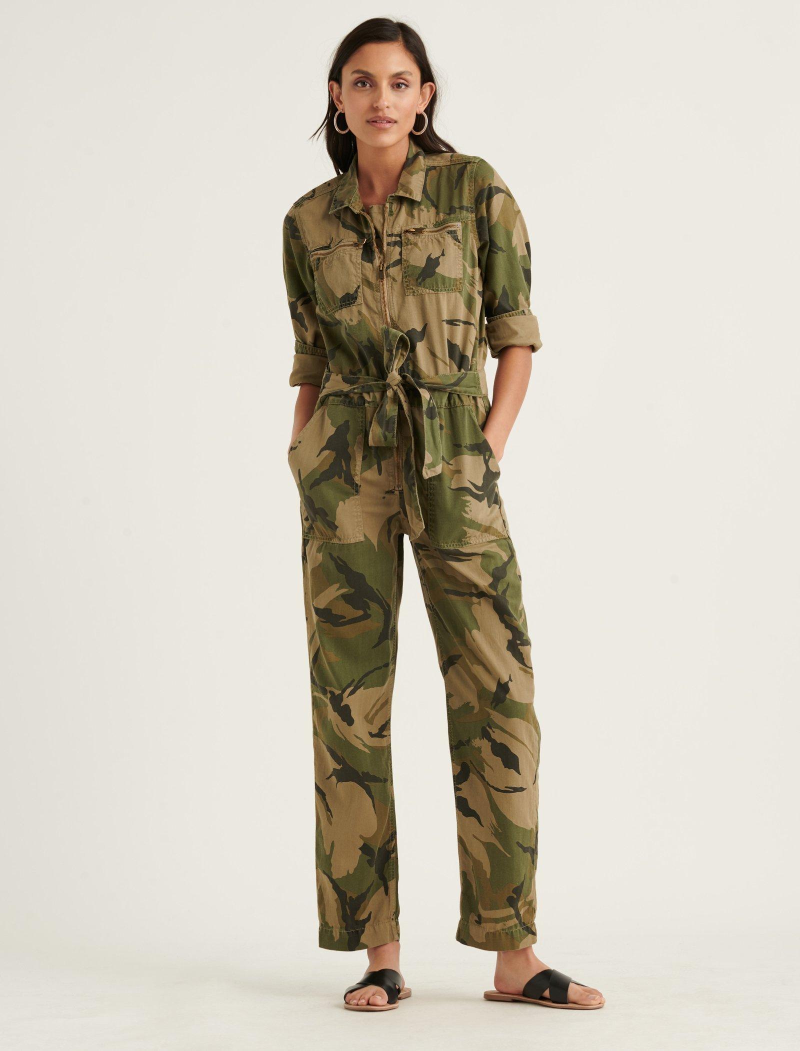 lucky brand camouflage jeans
