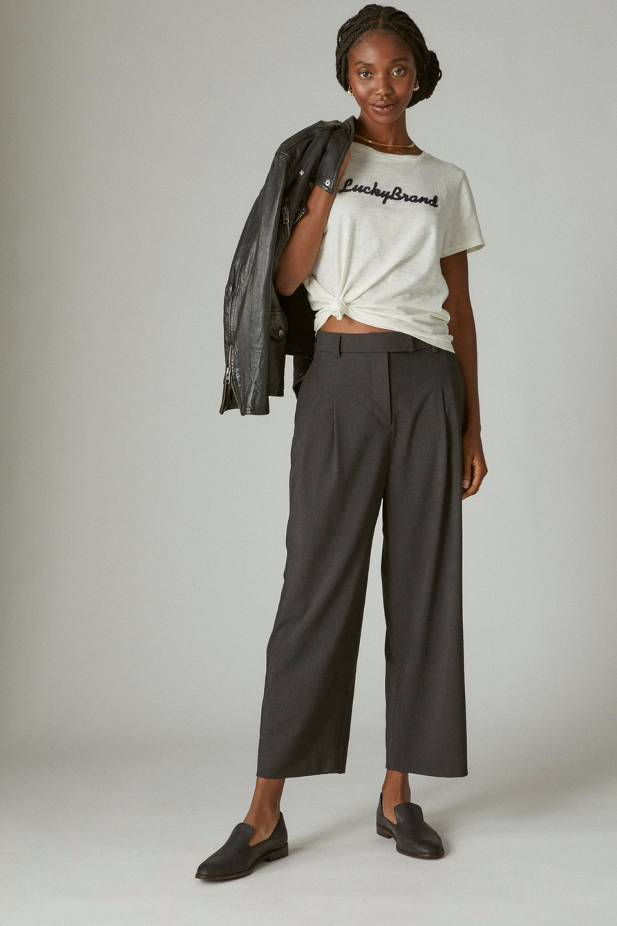MENSWEAR PLEATED TROUSERS, image 1