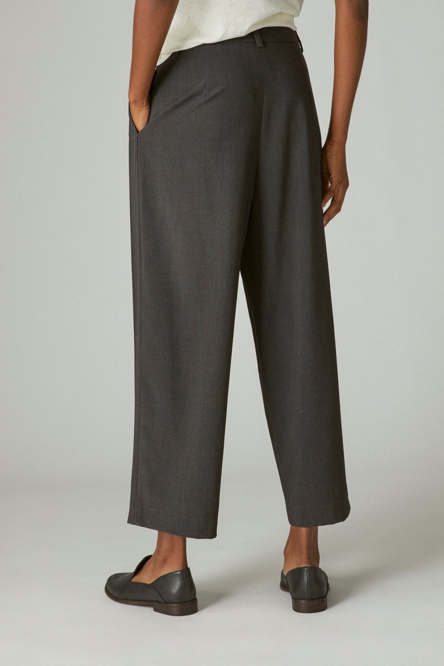 MENSWEAR PLEATED TROUSERS, image 3