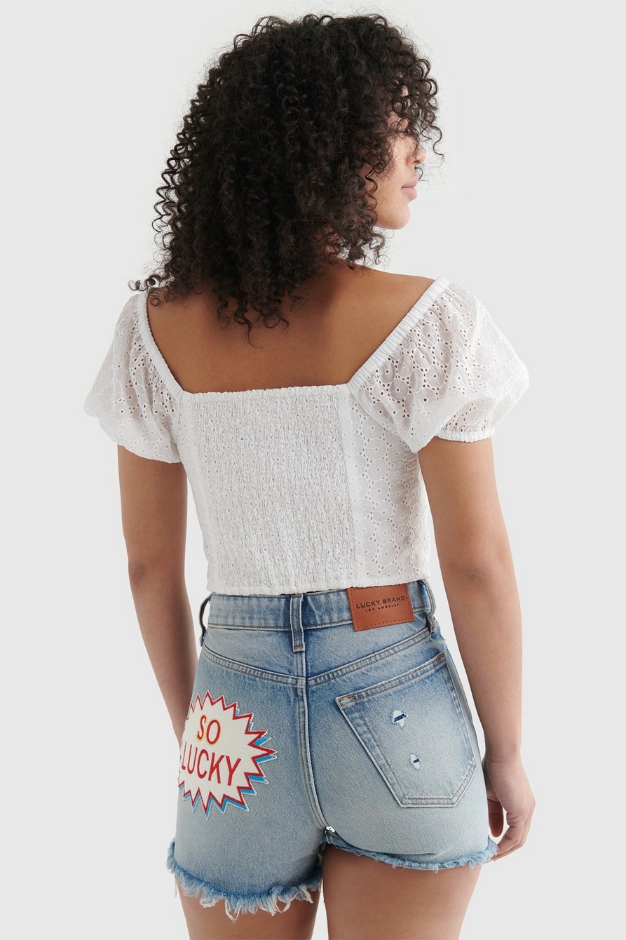 LACE SWEETHEART CROP TOP