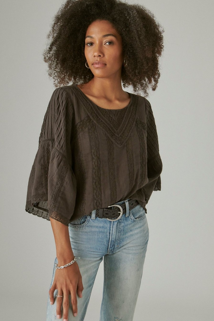 FLUTTER SLEEVE LACE TOP, image 1