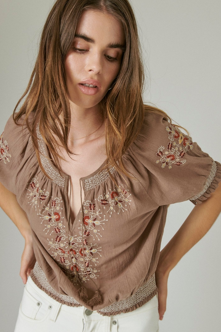 EMBROIDERED SHORT SLEEVE TOP, image 5