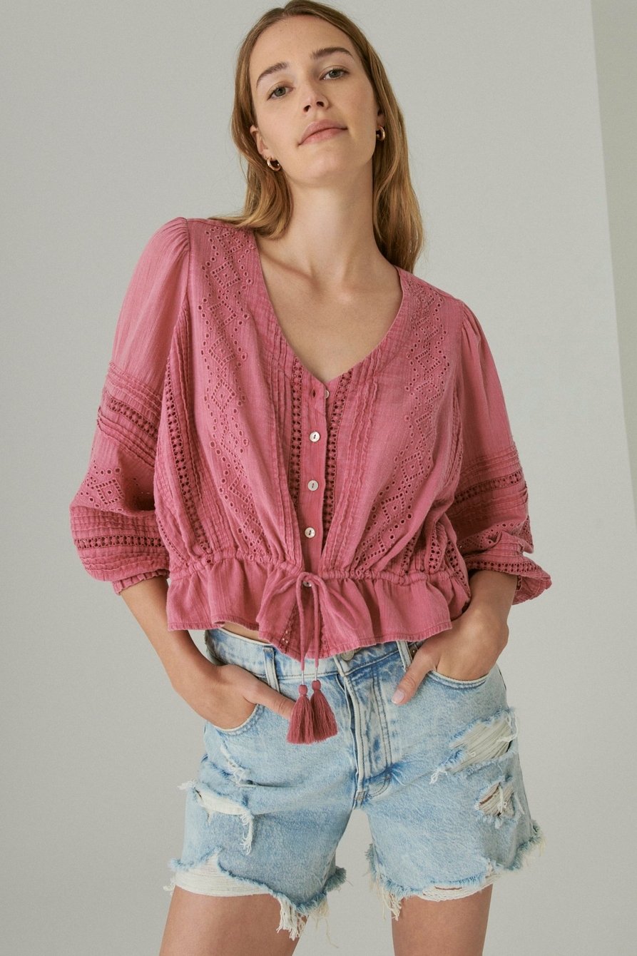 SHOP PREMIUM OUTLETS Lucky Brand womens button front top $24.99