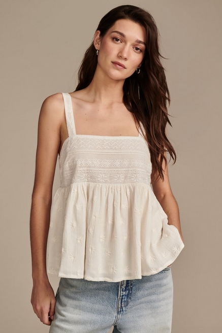 Lucky Brand Women's Tropical Crew TEE, Marshmallow, XS : : Clothing,  Shoes & Accessories