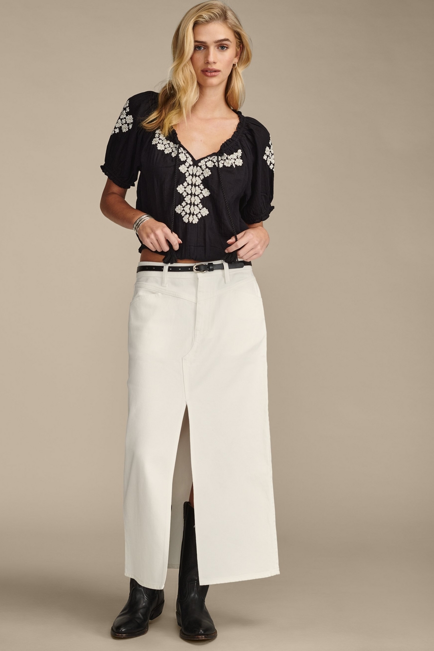 SHORT SLEEVE GEO EMBROIDERED PEASANT TOP, image 1