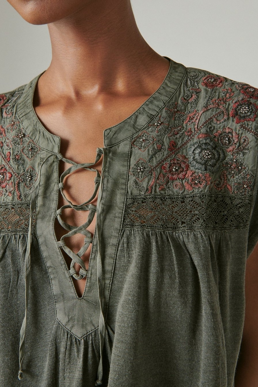 EMBROIDERED LACE UP TOP, image 4