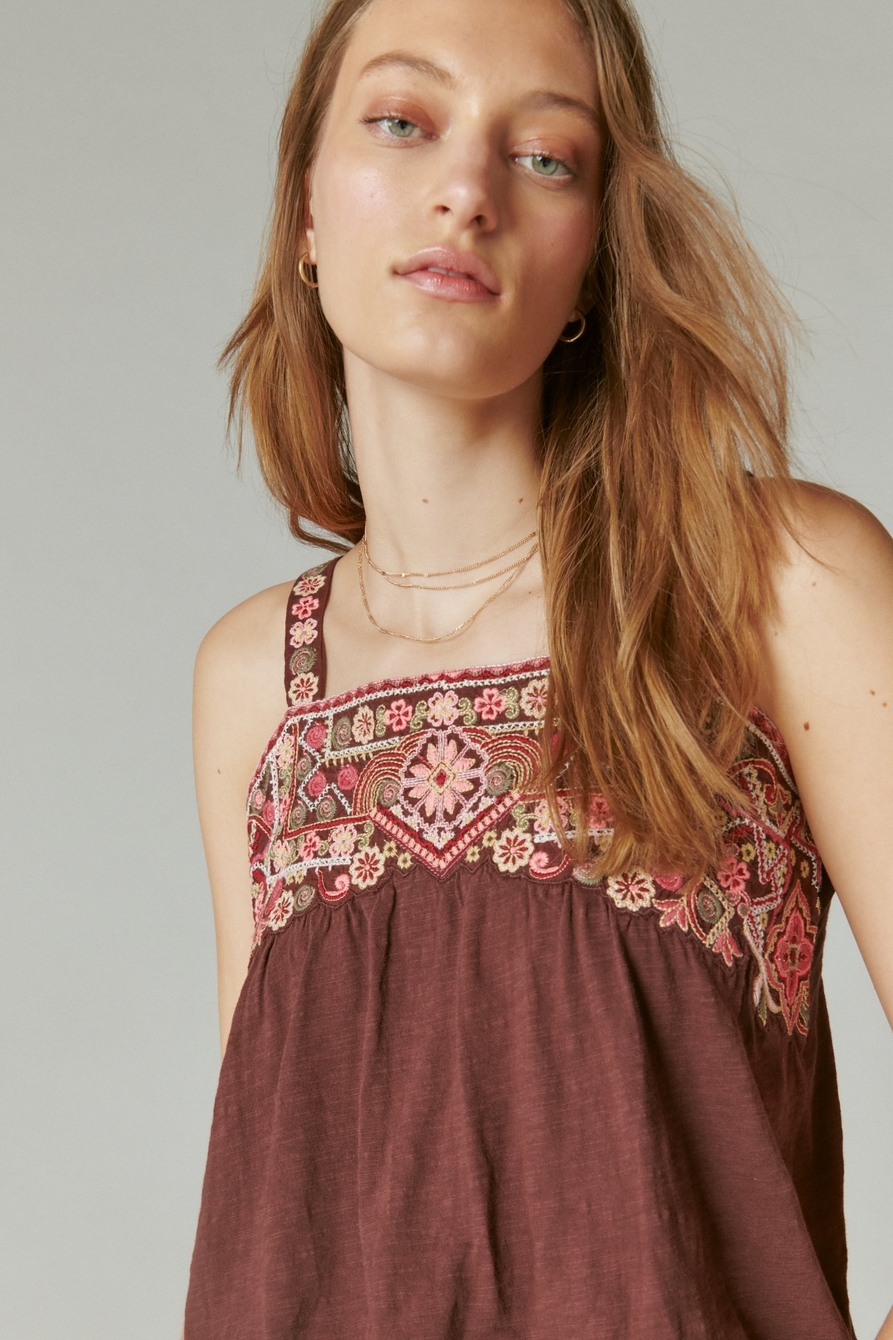 FLORAL EMBROIDERED BUBBLE TANK, image 2