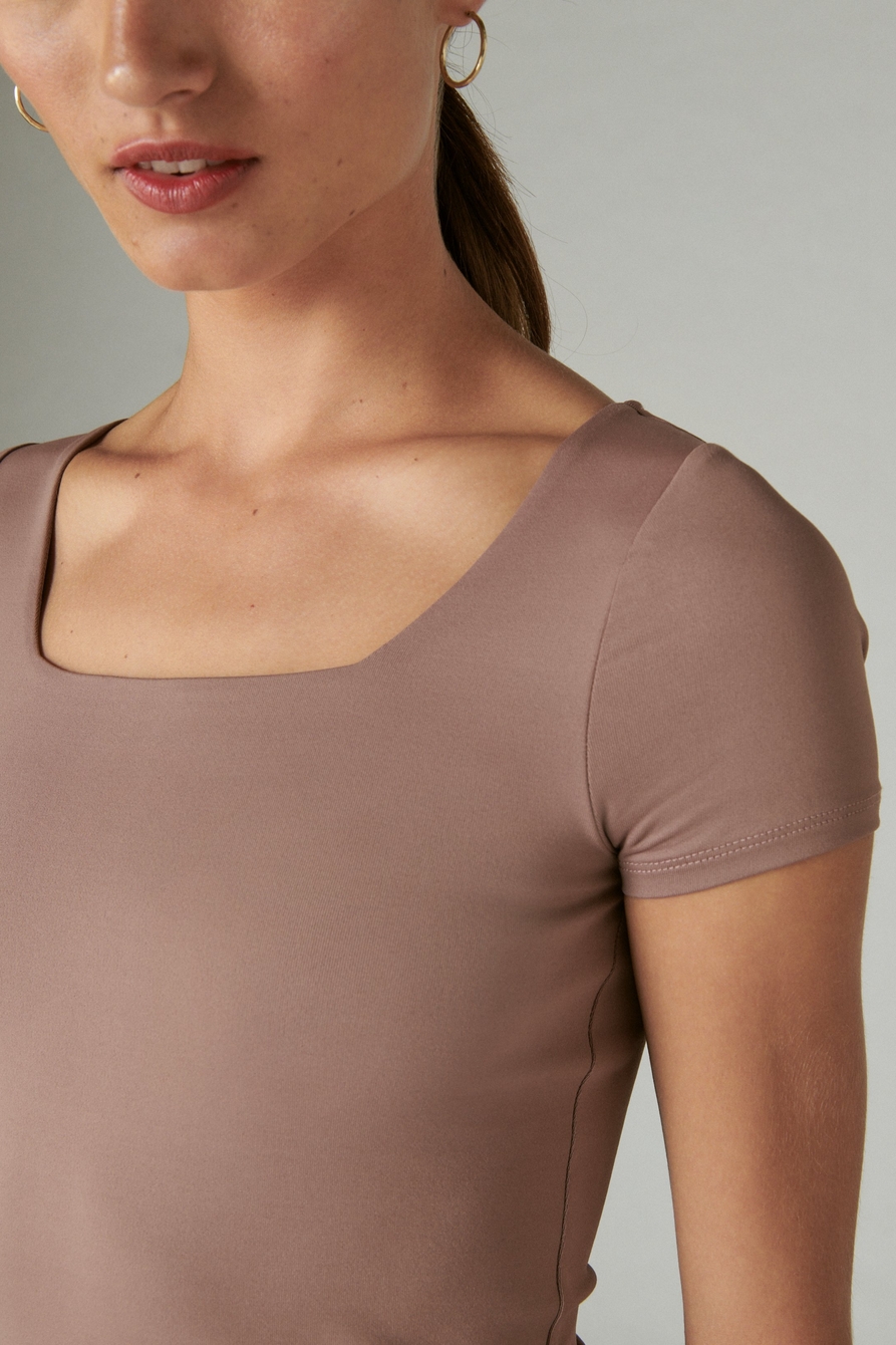 SQUARE NECK SEAMLESS TOP, image 4