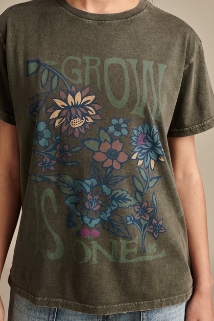 Women's Graphic Tees: The Tee Shop