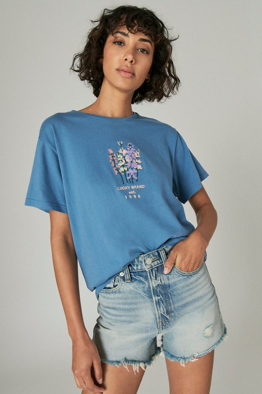 FLORAL EMBROIDERED BOYFRIEND TEE, image 1