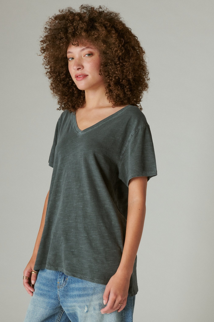 Vintage Y2K Lucky Brand Asian Allover Print T-Shirt V-neck Half Sleeve  Womens S