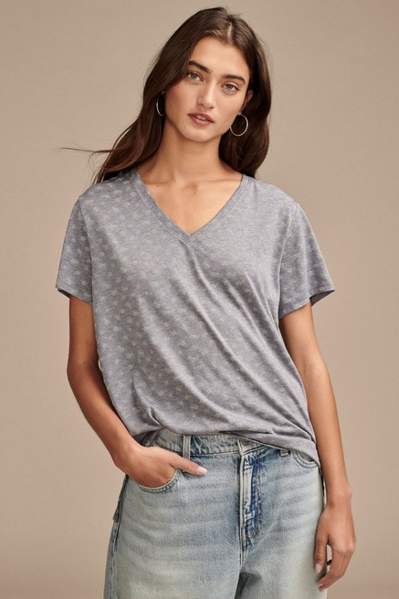 Lucky Brand Women's Pink Classic Crew Tee, Charcoal Grey, X-Small :  : Clothing, Shoes & Accessories