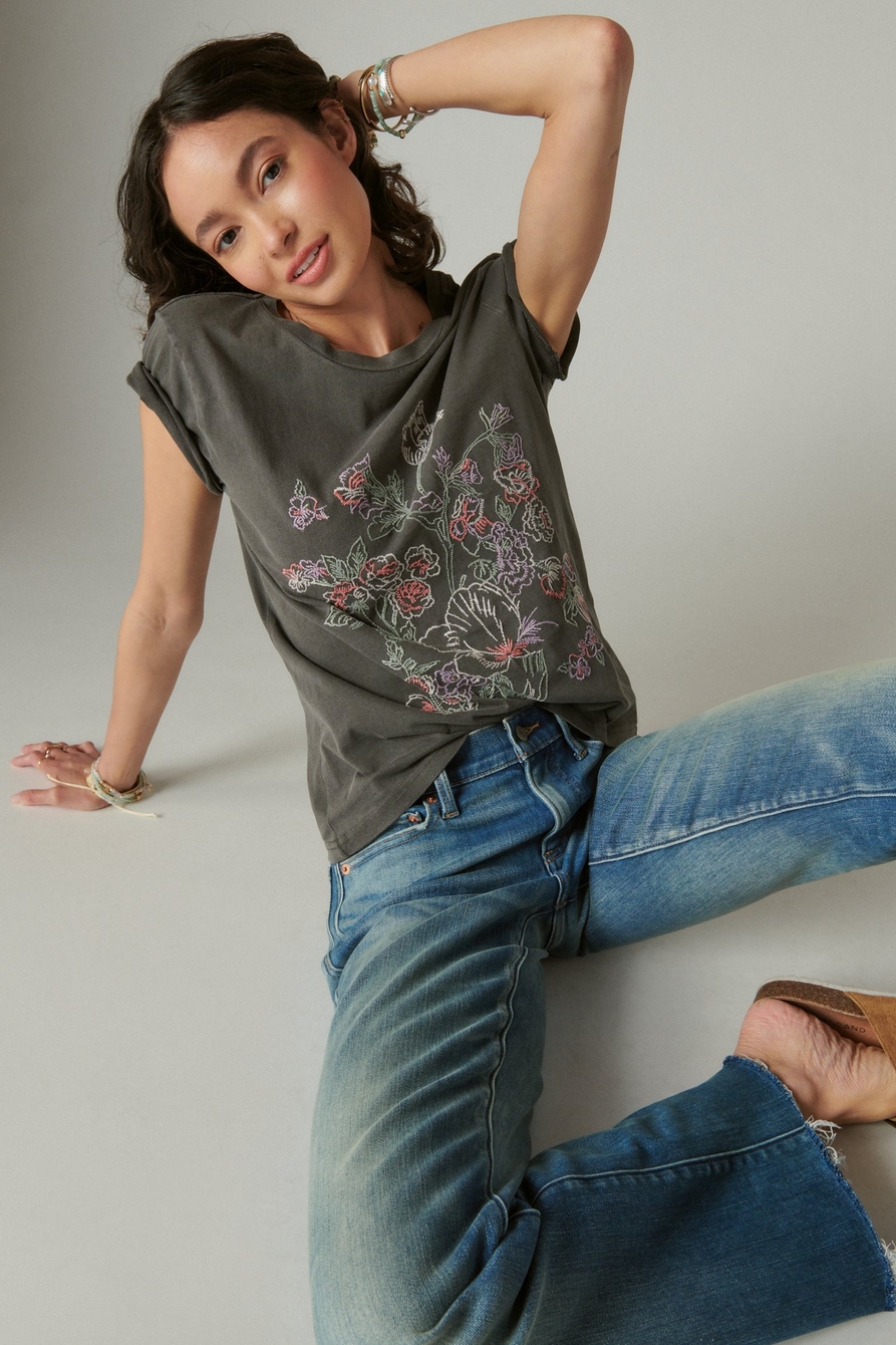 FLORAL EMBROIDERED CLASSIC CREW TEE, image 1