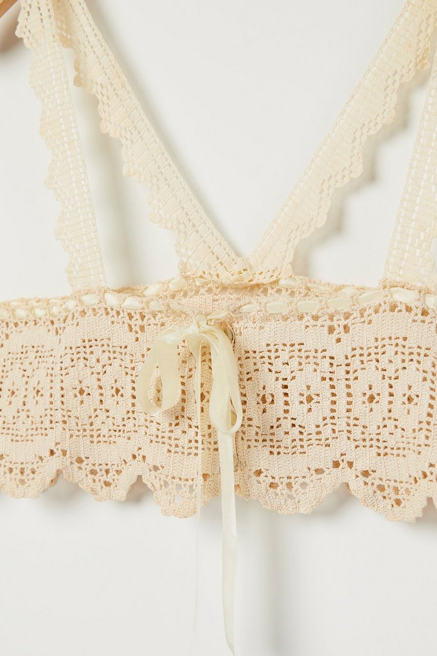 Lucky Upcycled Scallop Lace Crop Cami, image 3