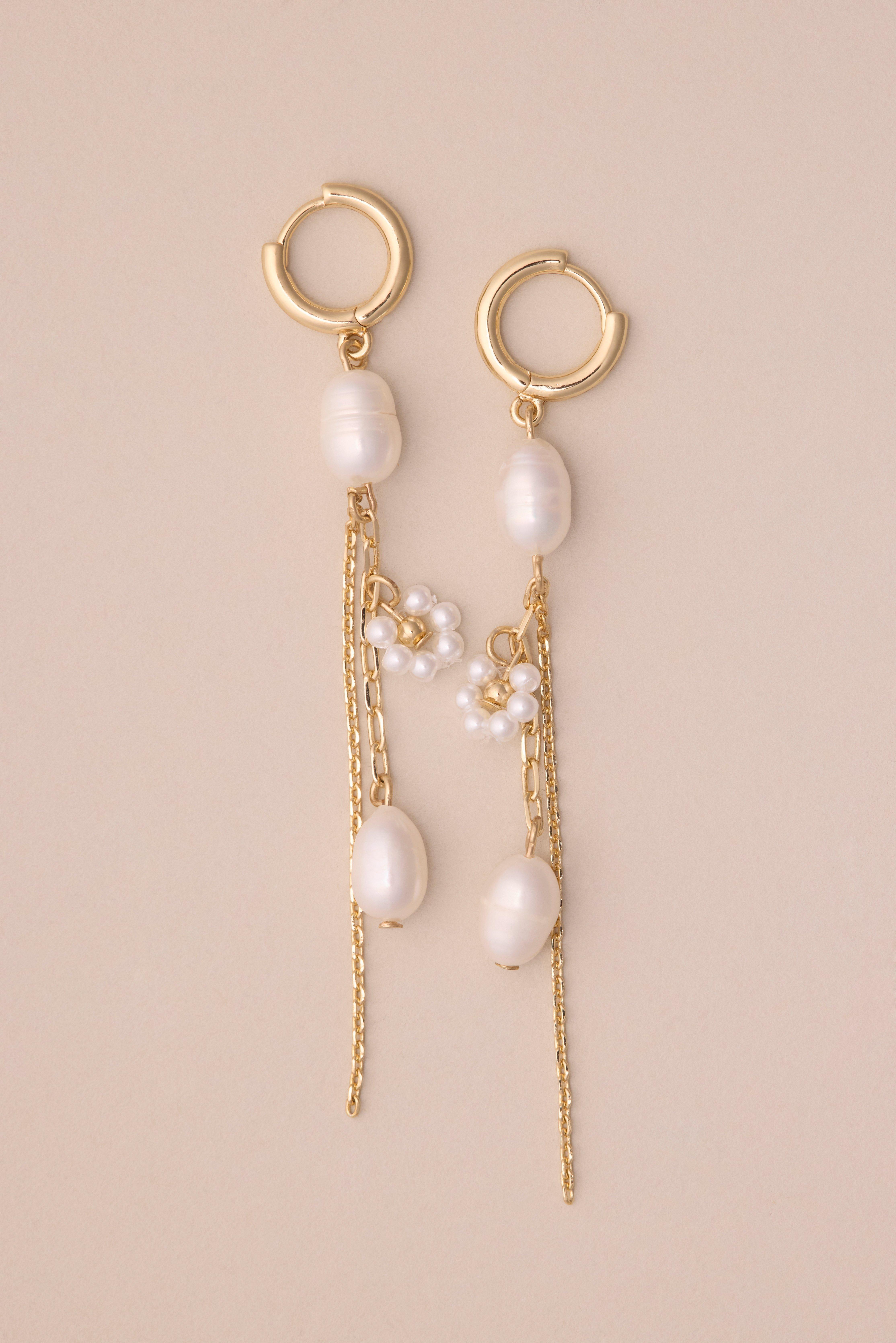 PEARL CHAIN HOOP FRINGE EARRING