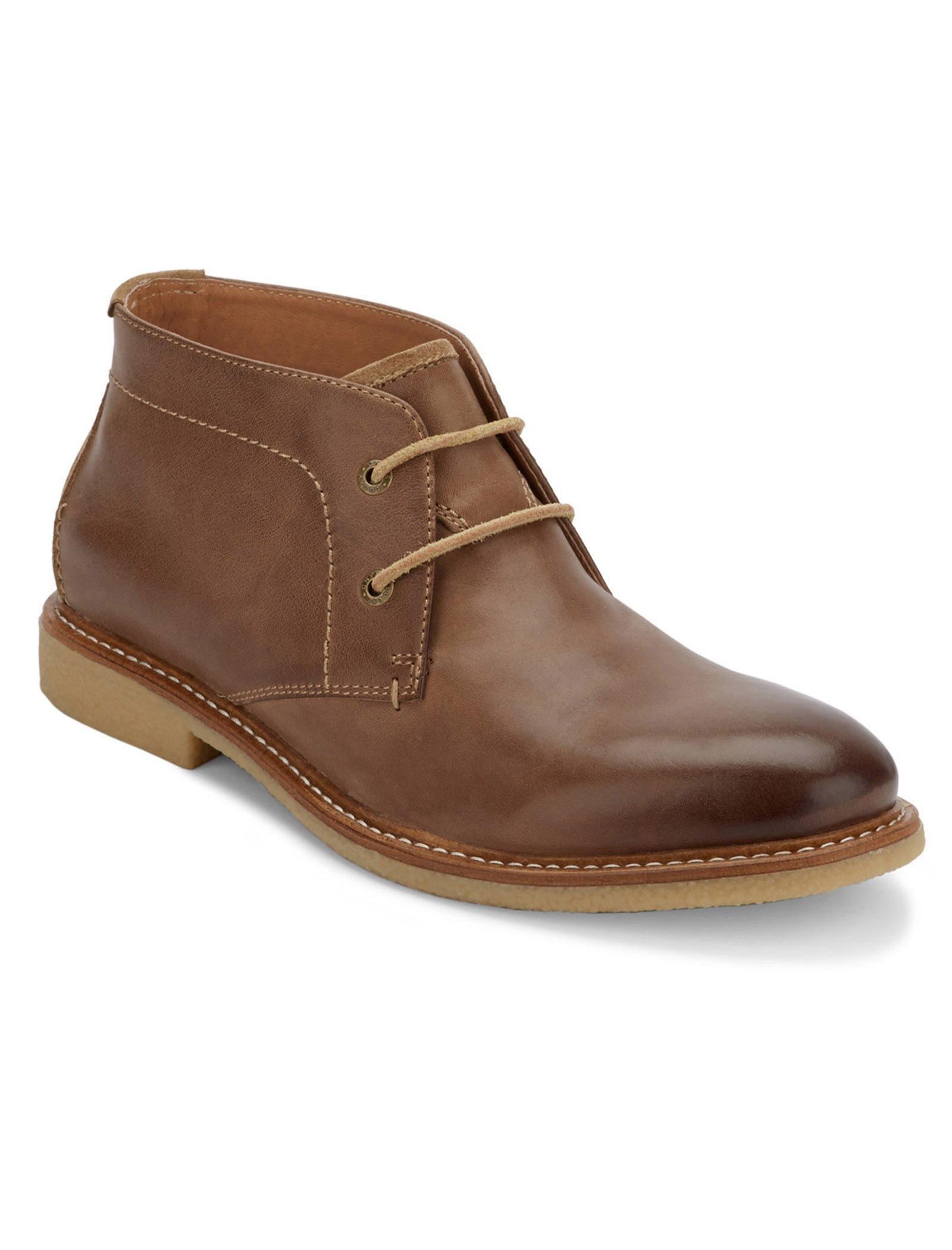 lucky chukka boots