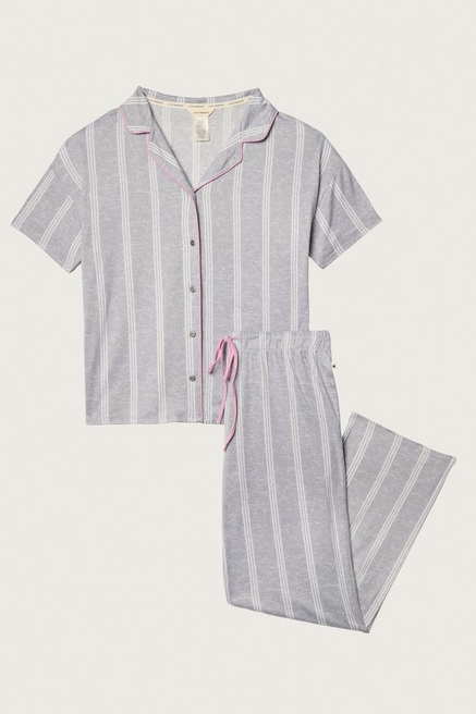 Lucky Brand Women's Pajama Set - 3 Piece Long Sleeve Sleep Shirt, Pajama  Pants, Lounge Shorts (S-XL) : : Clothing, Shoes & Accessories