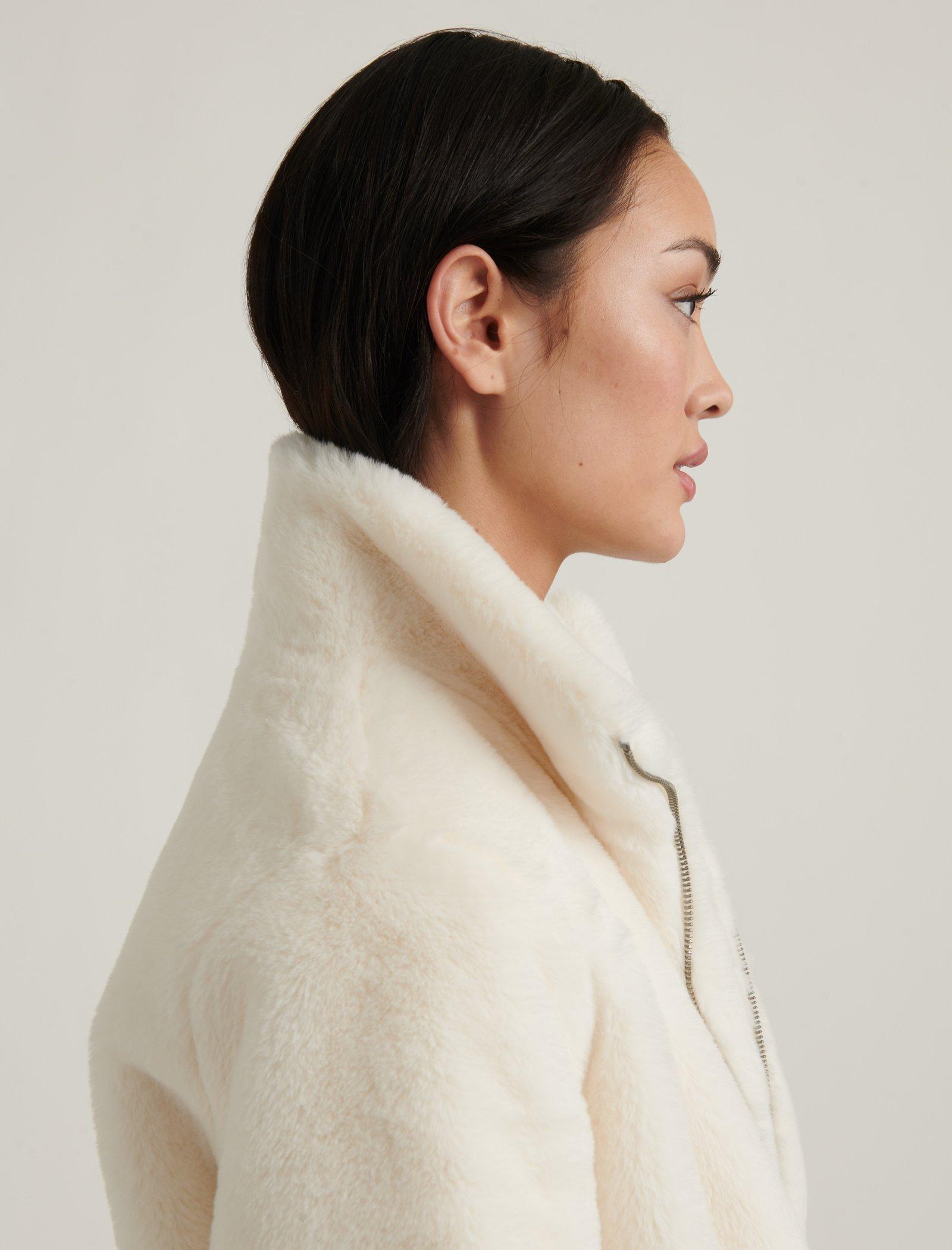 Lucky Brand Womens Cozy Faux Fur Jacket - Beige - Large