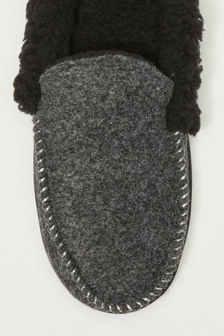  Lucky Brand Boy's Faux Wool Clog Slippers with Memory