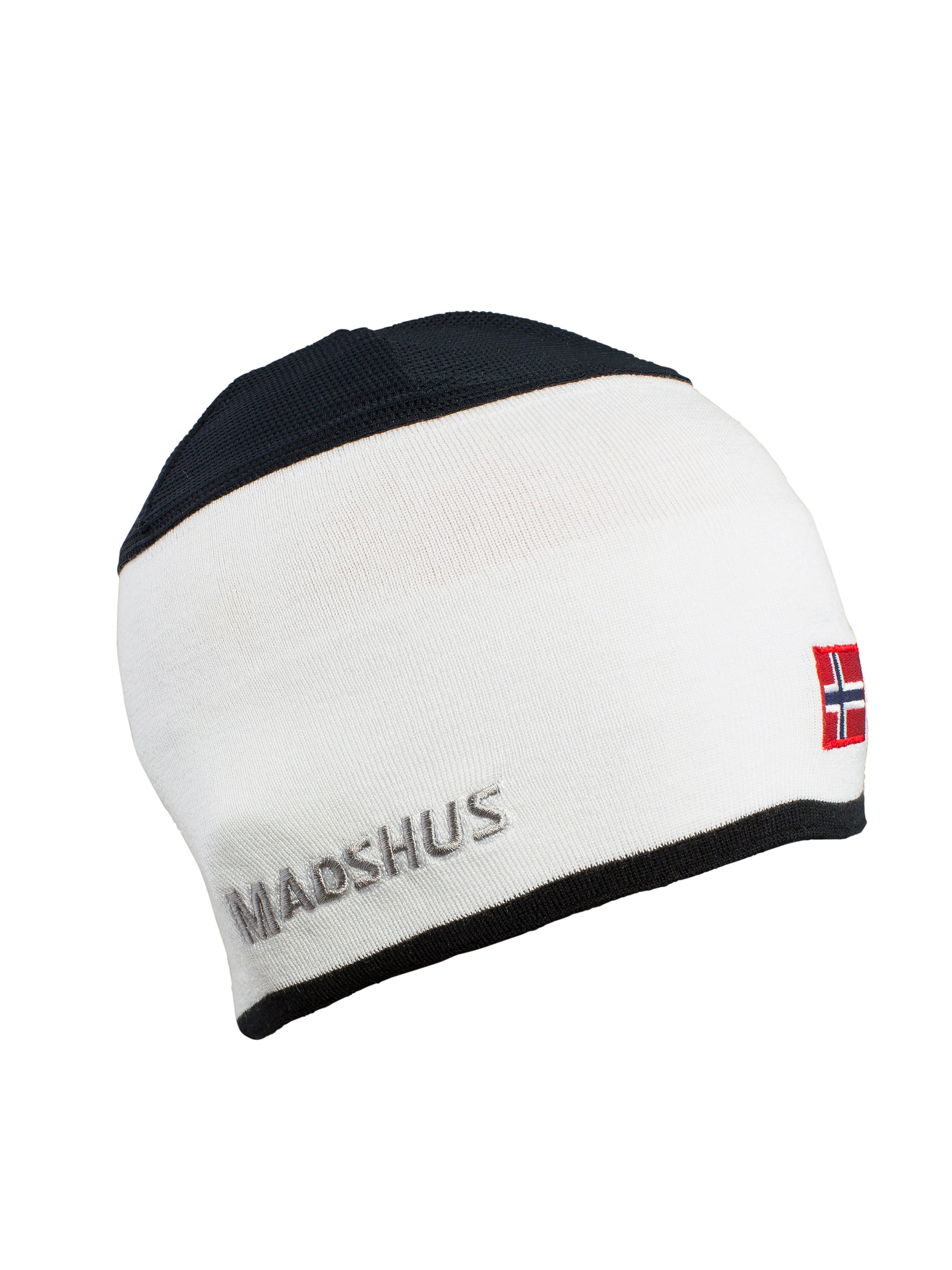 black ski hat