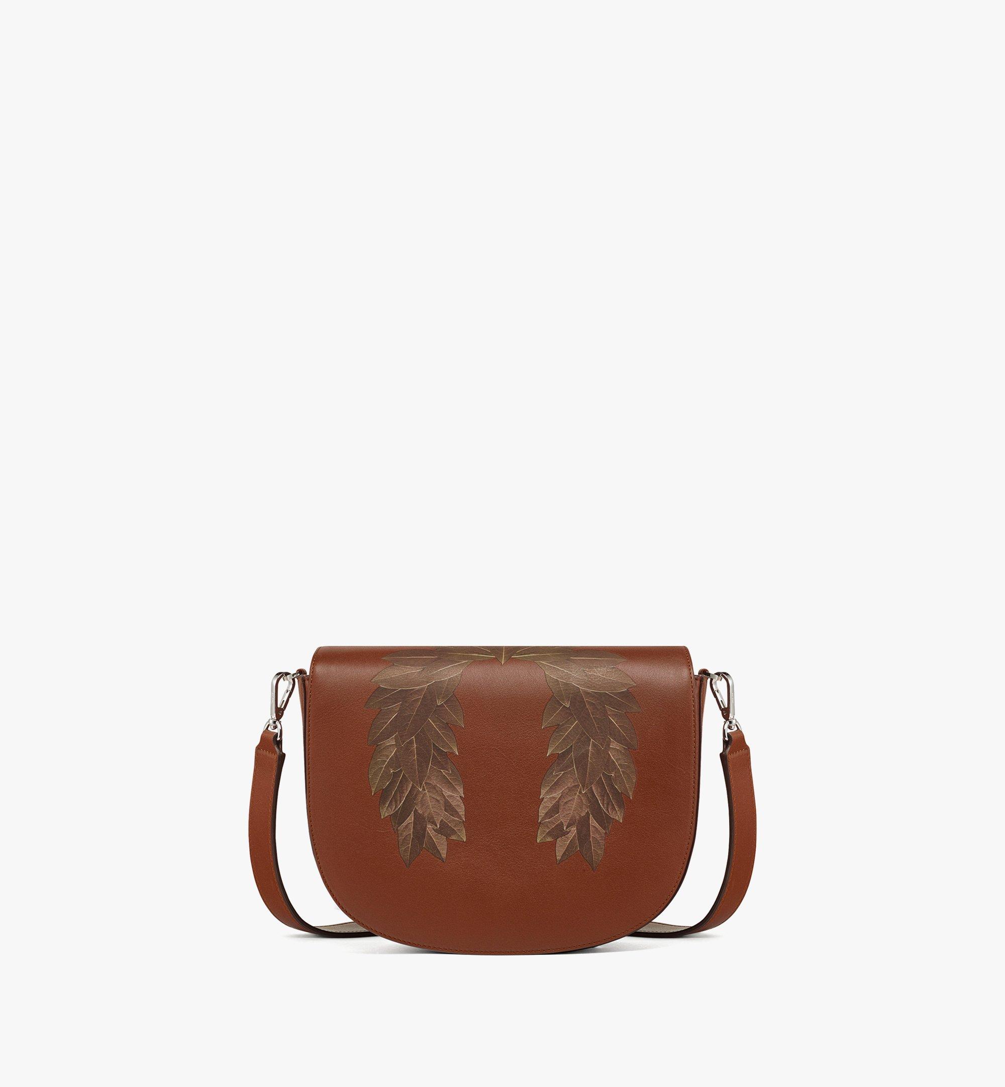 กระเป๋าทรงนักเรียนลายลอเรล คอลเลคชั่น PHENOMENON x MCM ทำจากหนังนุ่ม (Nappa)