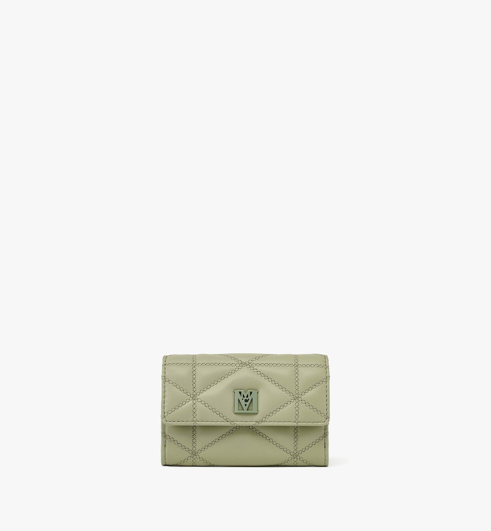 เคสใส่บัตร Travia ทำจากหนังแท้ลายควิลท์