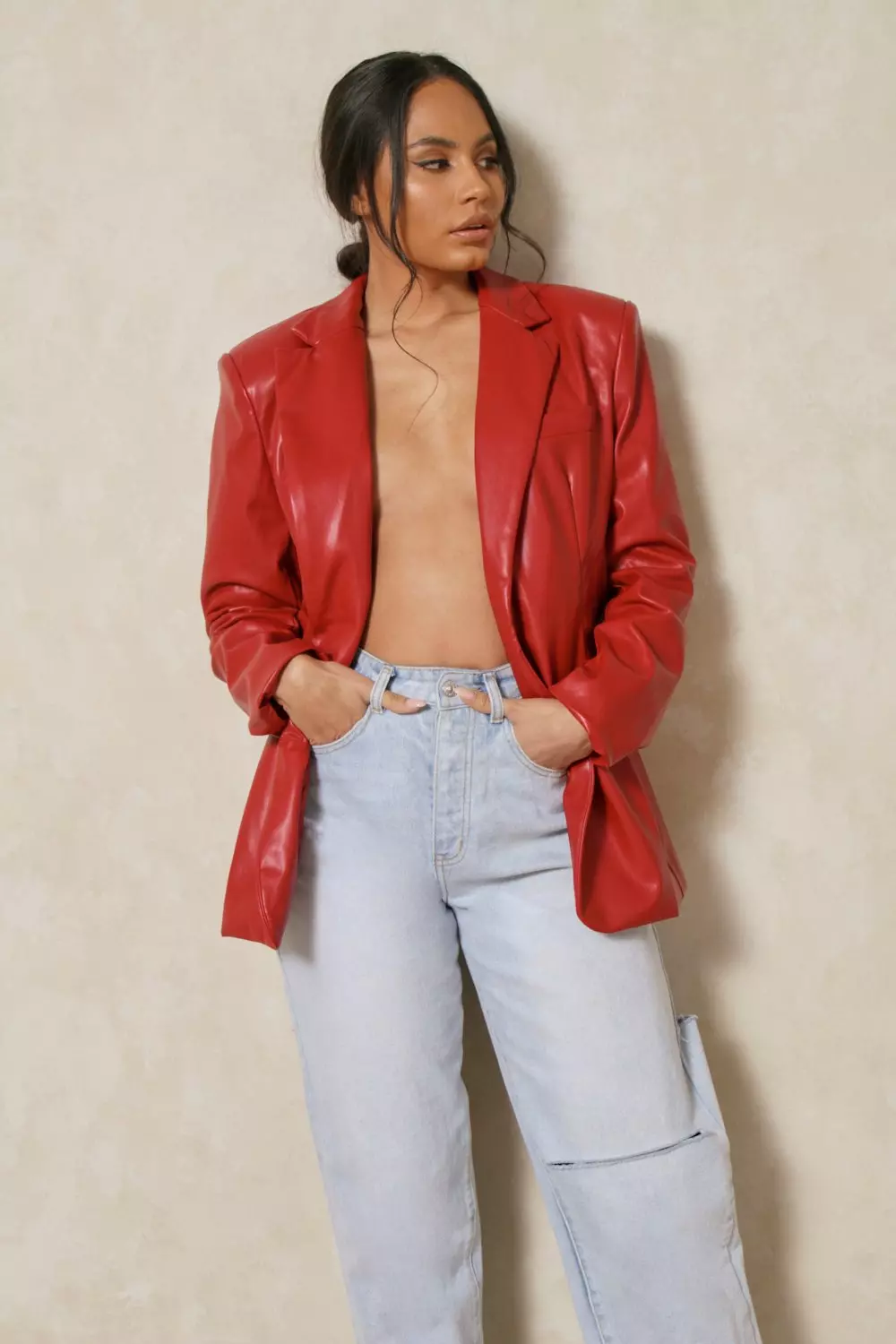 Læs Antologi sammenhængende Red Faux Leather Oversized Blazer | Misspap UK