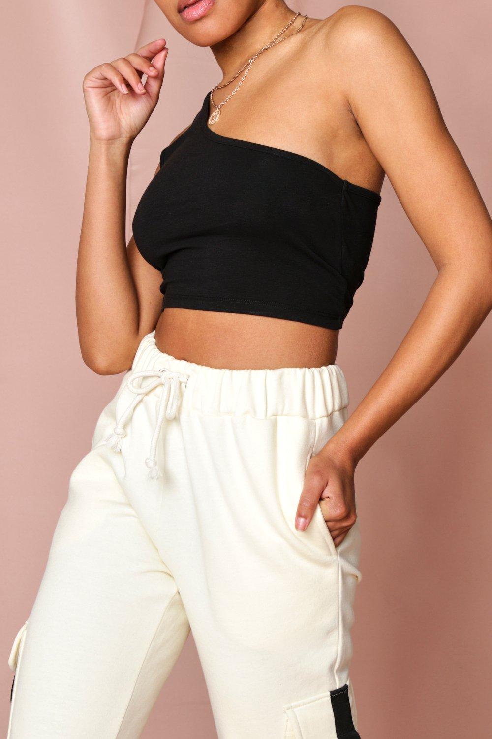 one shoulder sleeveless crop top