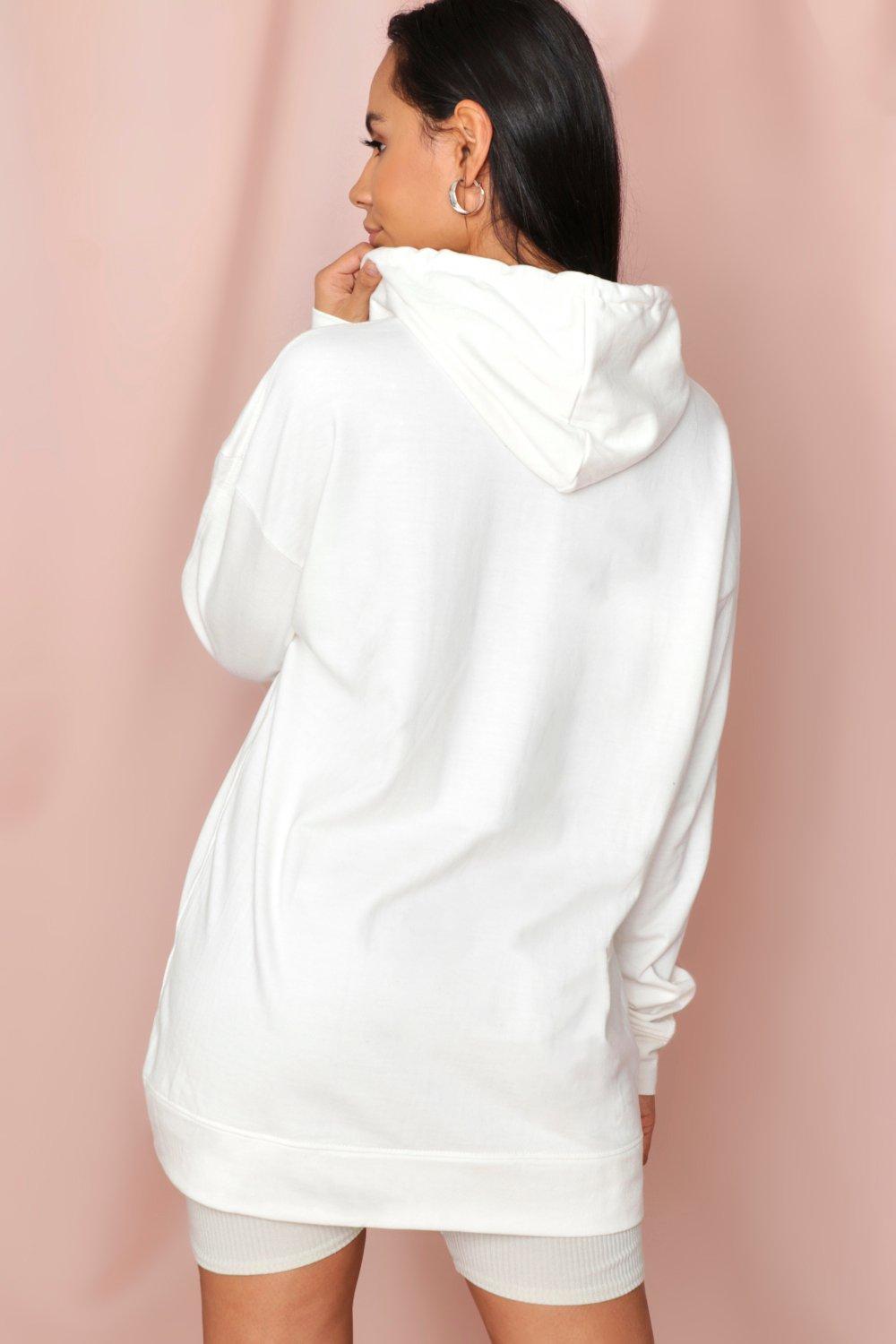 oversized cream sweatshirt